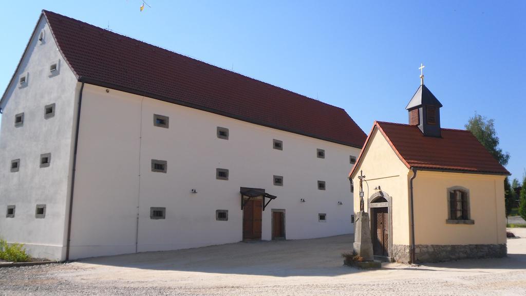 Statek Sedlecko Exterior foto